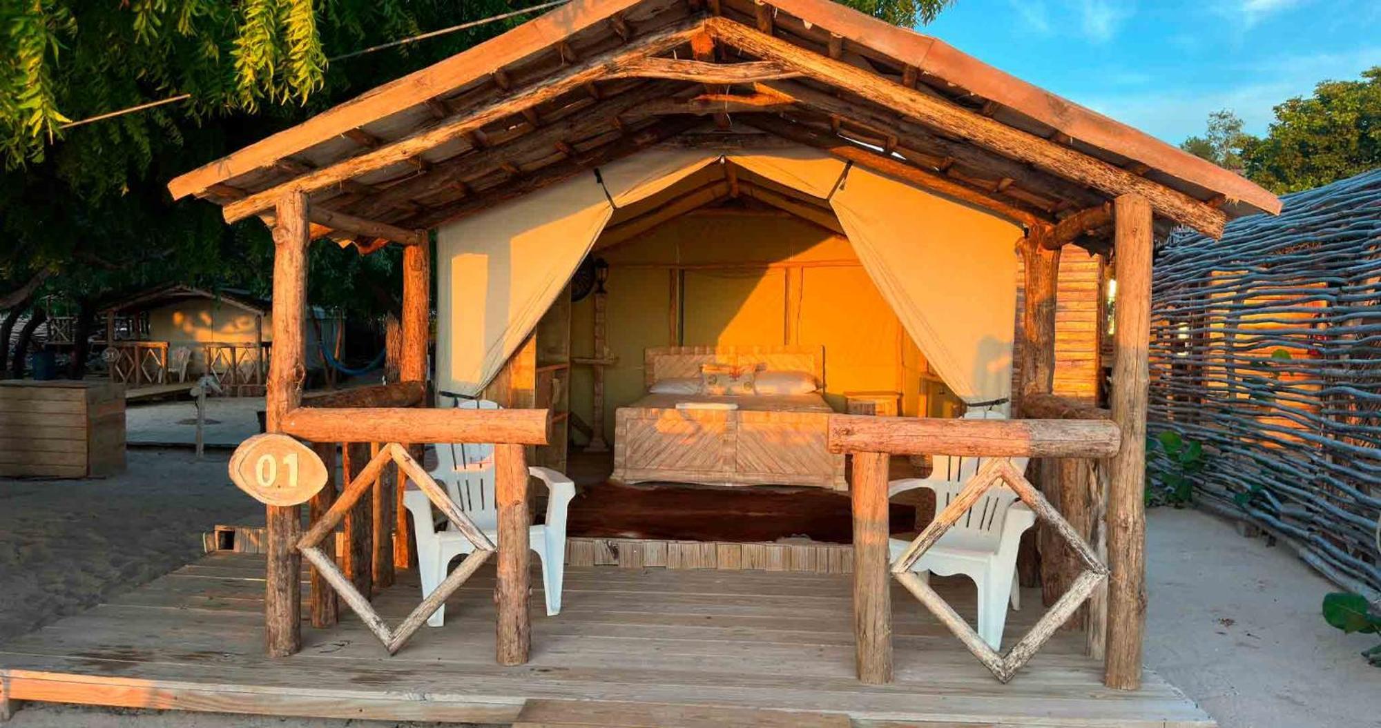 Glamping Ecolodge Cueva De Las Aguilas Pedernales Exterior photo