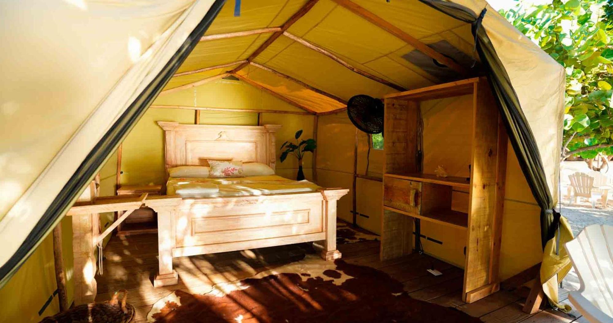 Glamping Ecolodge Cueva De Las Aguilas Pedernales Exterior photo